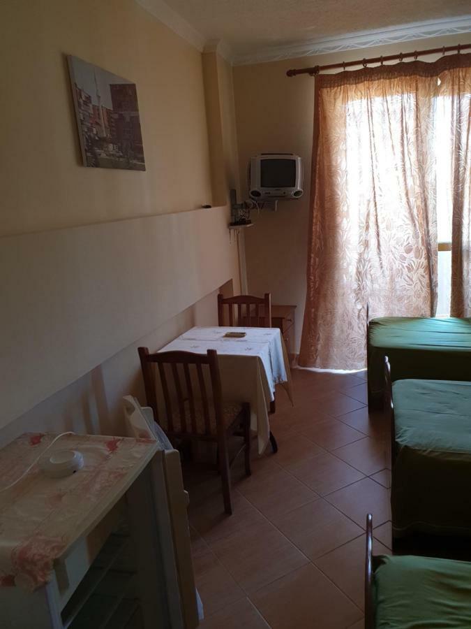 Hotel Palma Durres Exterior photo